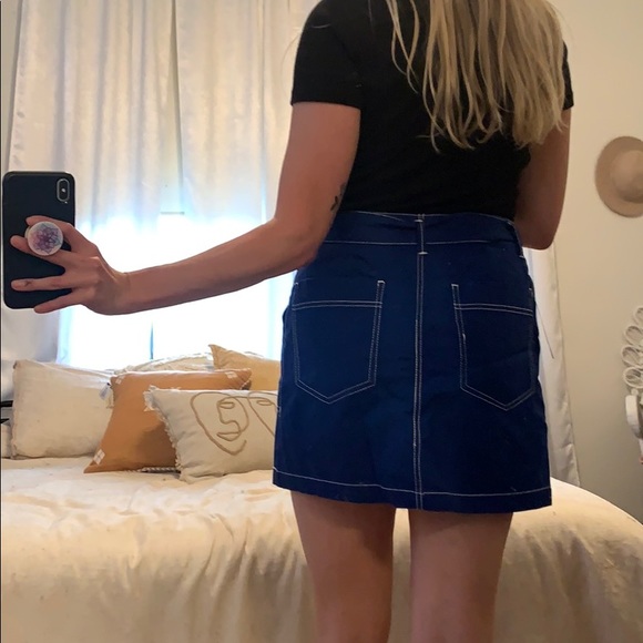 Blue mini skirt with tie - Picture 3 of 5